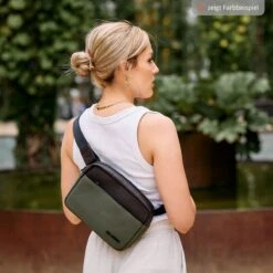 ABC Design Brust- Und Hüfttasche Hip Bag Mit Verstellbarem Gurt - Almond -Baby Artikel abc design brust und hufttasche hip bag mit verstellbarem gurt almond 12005142504 d12