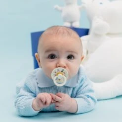 BIBS 3-tlg Geschenk-Set 2 Latex-Schnuller Colour 6-18 M + Schnullerband - Moomin Friends - Ivory / Sage -Baby Artikel bibs 3 tlg geschenk set 2 latex schnuller colour 6 18 m schnullerband moomin friends ivory sage 7500142 d11