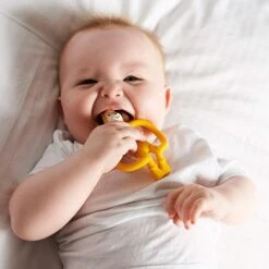 Matchstick Monkey 4-tlg. Starter-Set Zahnungshilfen - Beißring Mit Fingerzahnbürste - Löwe - Gelb -Baby Artikel matchstick monkey 4 tlg starter set zahnungshilfen beissring mit fingerzahnburste lowe gelb mm ssg l 001 d7