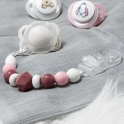 Schnullerkette Mit Silikon-Perlen & Gummiring Inkl. Clip - 2er Set - Grau Beere -Baby Artikel miamia schnullerkette mit silikon perlen gummiring inkl clip 2er set grau beere 51116 75457 d8